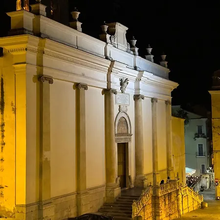 Residenza D'artista Al Duomo2 Guest house *
